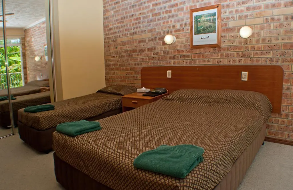 Bombora Resort - Coolangatta Motel
